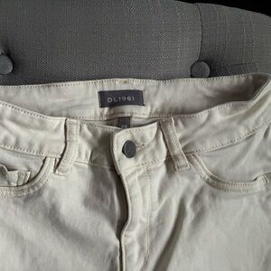 DL1961 Women’s Slim Straight Jeans in Cream size 26